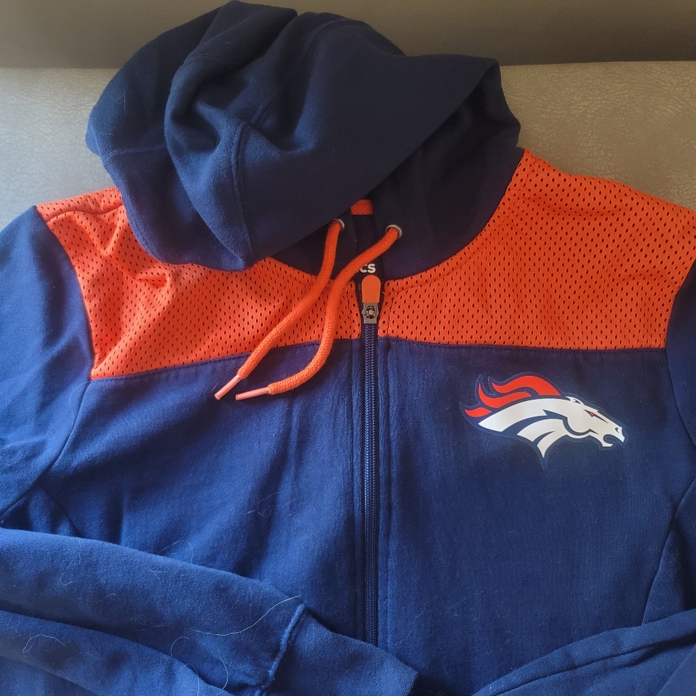 Women's Broncos Zip Up